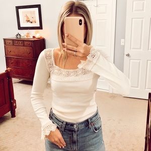 NWT! Cynthia Steffe Macrame Knit Sweater Size Medium